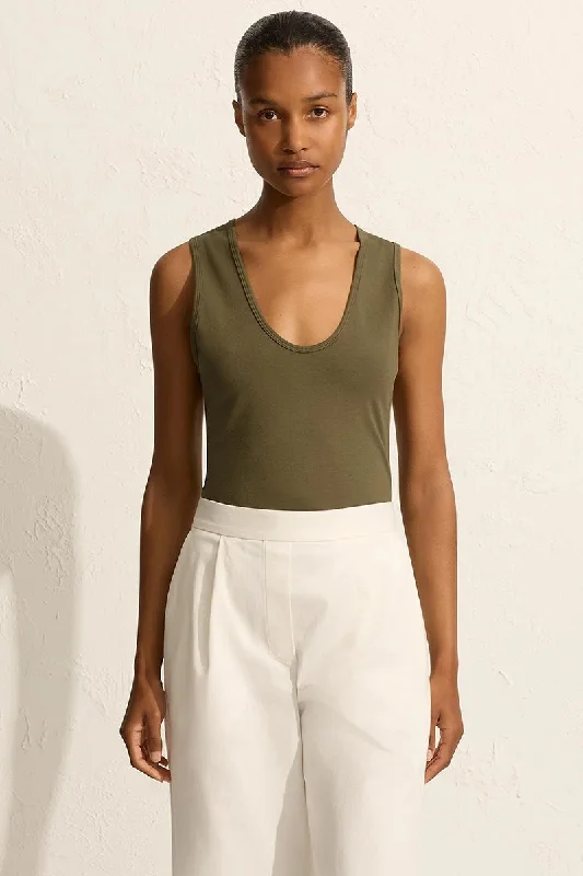 DEEP U TANK-OLIVE beige tank top