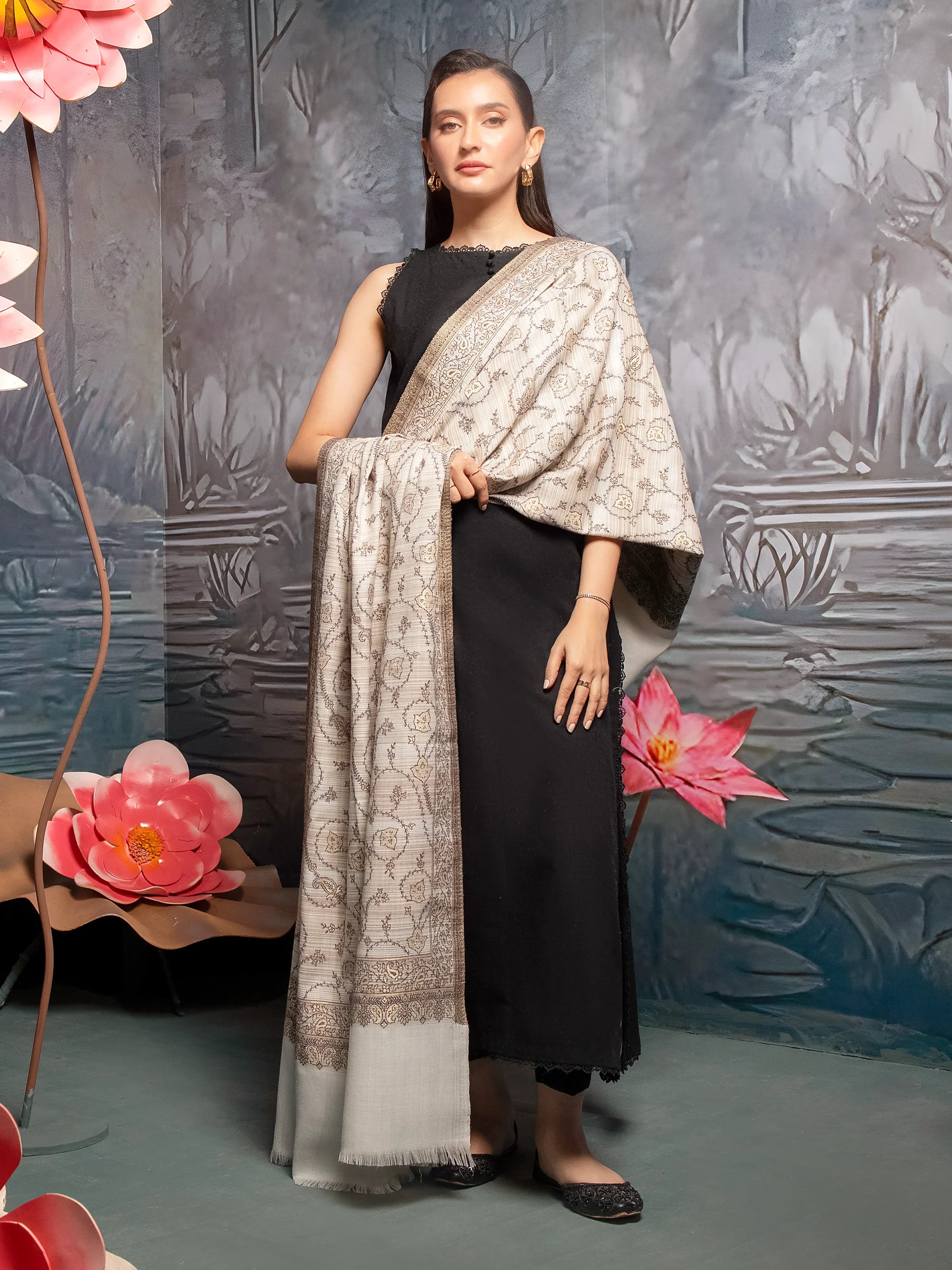 Pashmina Jacquard Zari Shawl - EWMS5-001 Fashionable Shawl with Tassels