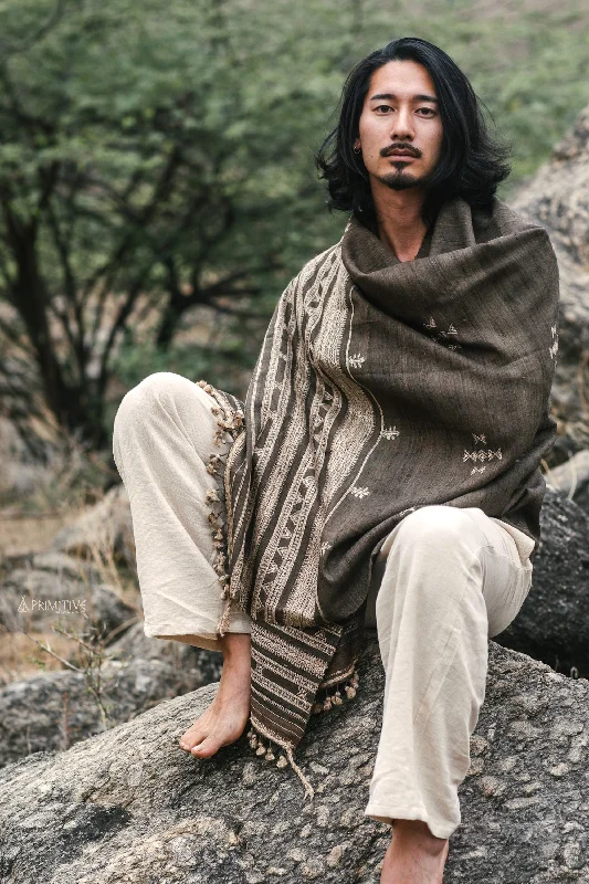 Gujarati Tribal Shawl ⋙ Handwoven Wool & Silk Shawl Stylish Fringed Shawl Cape
