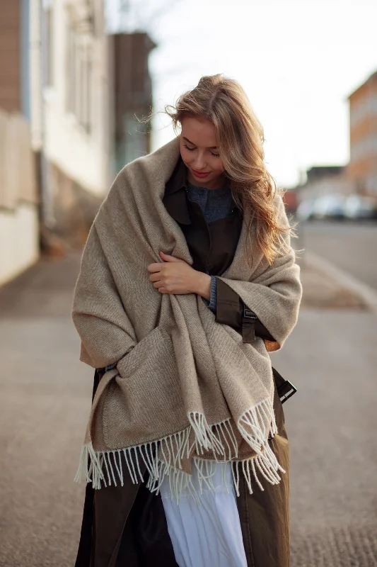 Lapuan Kankurit Arvo Pocket Shawl Beige Soft Cotton Shawl Poncho
