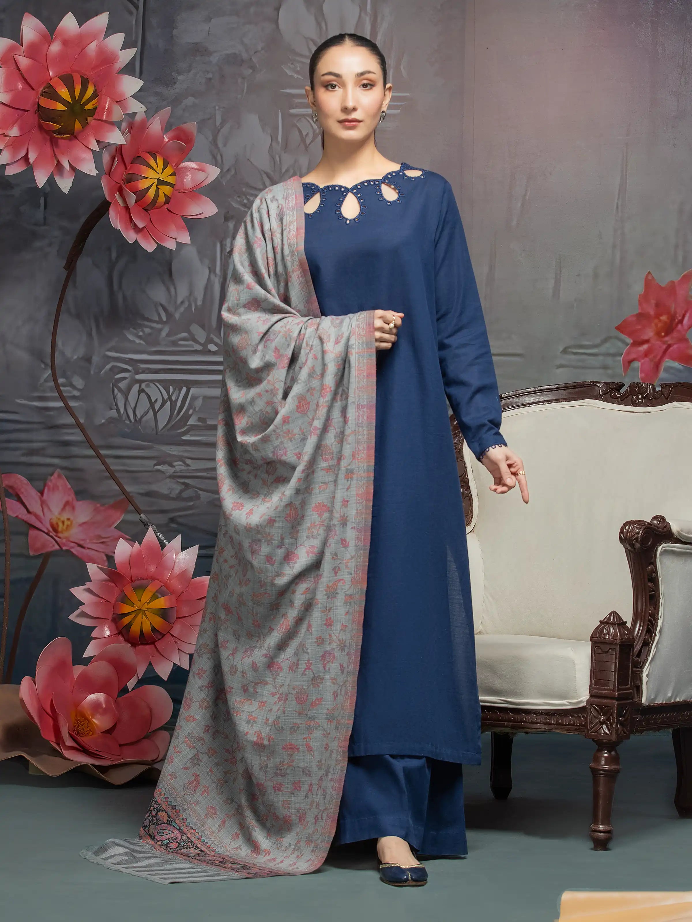 Pashmina Jacquard Zari Shawl - EWMS5-022 Comfortable Embroidered Shawl