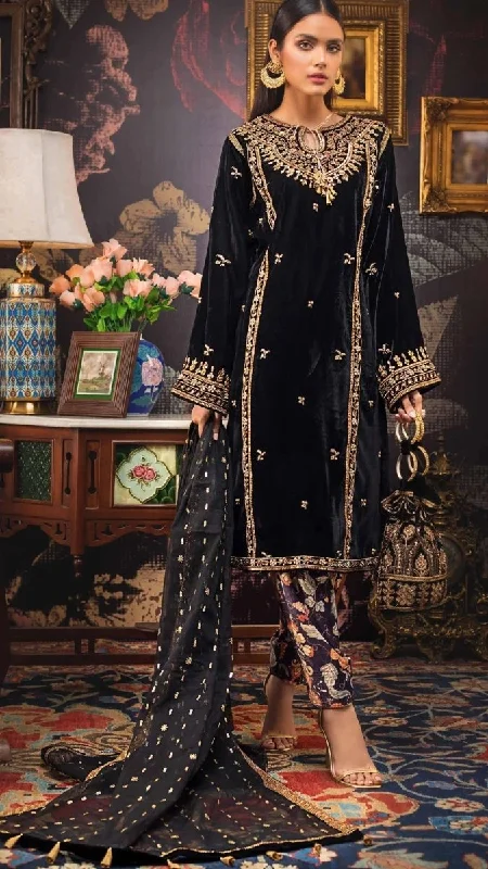 Gul Ahmed 3 PC Unstitched Embroidered Jamawar Suit with Velvet Shawl VLW-37 Elegant Pashmina Shawl Cape Gul Ahmed 3 PC Unstitched Embroidered Jamawar Suit with Velvet Shawl VLW-37 Elegant Pashmina Shawl Cape