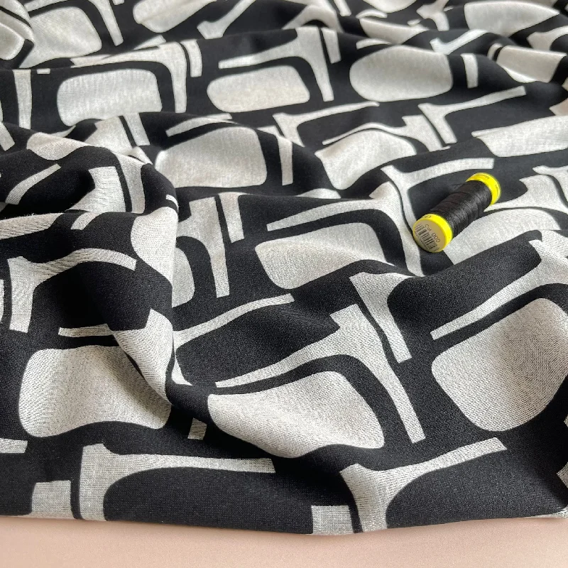 REMNANT 1.18 Metres - Abstract Shapes in Grey Soft Ponte Interlock Jersey Fabric Festive Jersey Tee