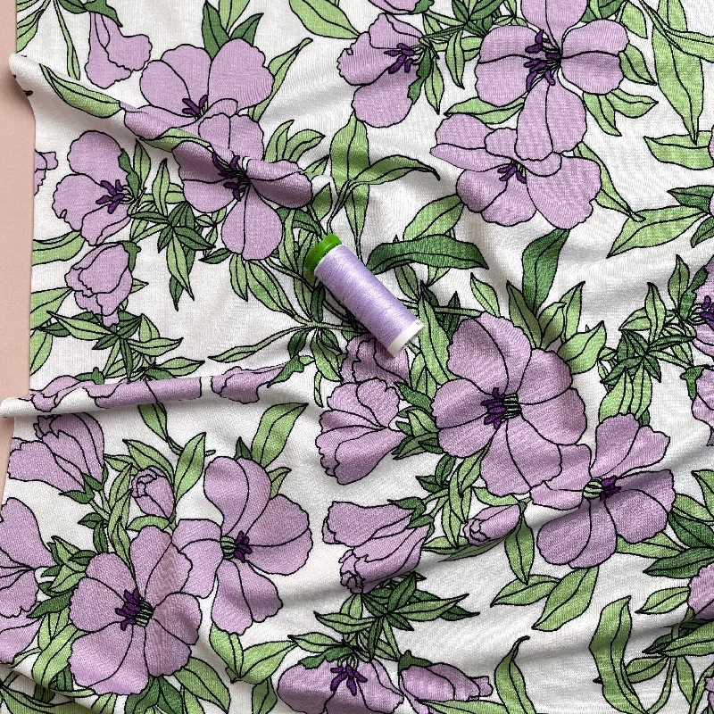 REMNANT 0.93 Metre - Lilies Lilac Viscose Jersey Fabric Geometric Jersey Top